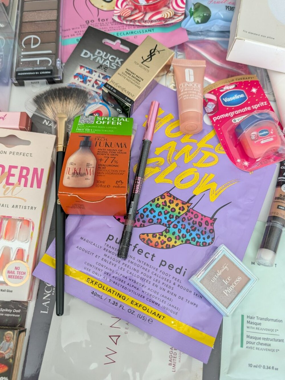 Mixed Beauty Skincare Cosmetics Hair Masks Nail Lot Samples Travel Size New - Picture 5 of 12